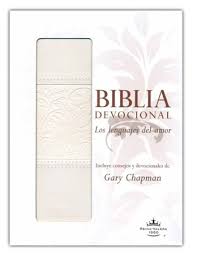 Biblia devocional: Lenguajes del amor RVR60 Blanco (Spanish Edition) by Gary Chapman